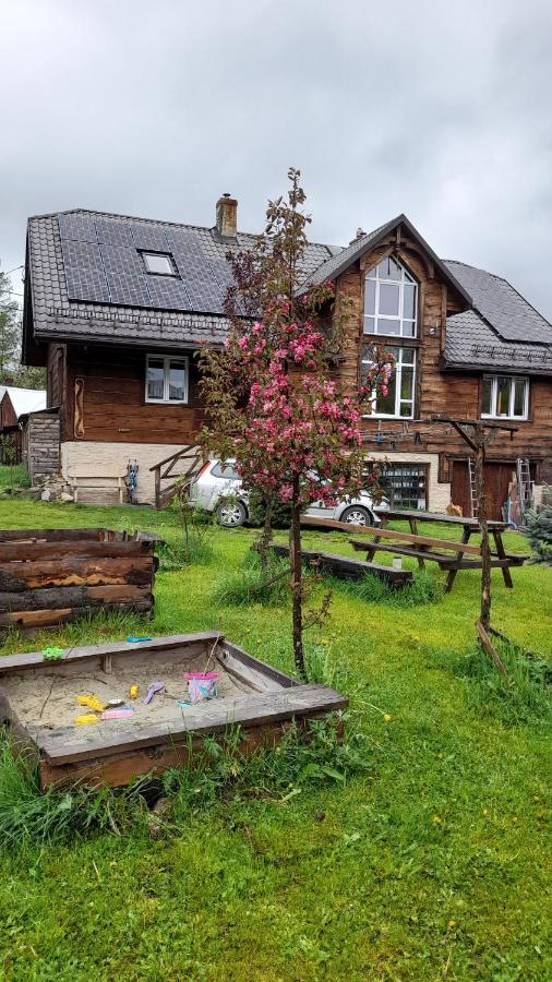 Pod Bieszczadem Villa Jasliska Kültér fotó